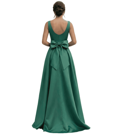 Elegant V-Neck Sleeveless Simple Satin A-Line Mother Of The Bride Dresses