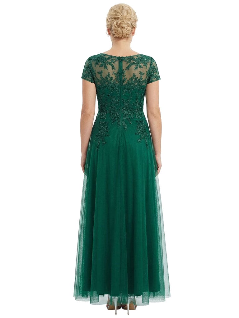 V-Neck Mother Of The Bride Dress Short Lace Sleeves Maxi Gown Formal Wedding Attire