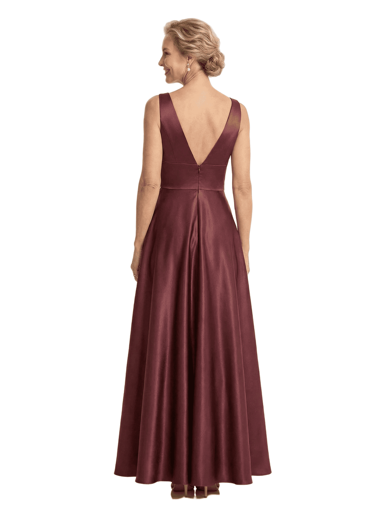 Elegant V-Neck A-Line Silky Satin Sleeveless Mother Of The Bride Gown With Bow Knot