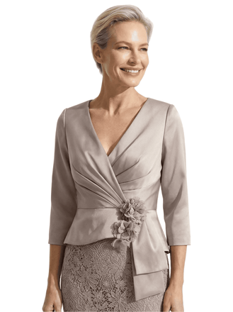 Unique V-Neck 3/4 Sleeve Mother of The Groom Dress Lace Mermaid Gown with Lace Formal Occasion Wear