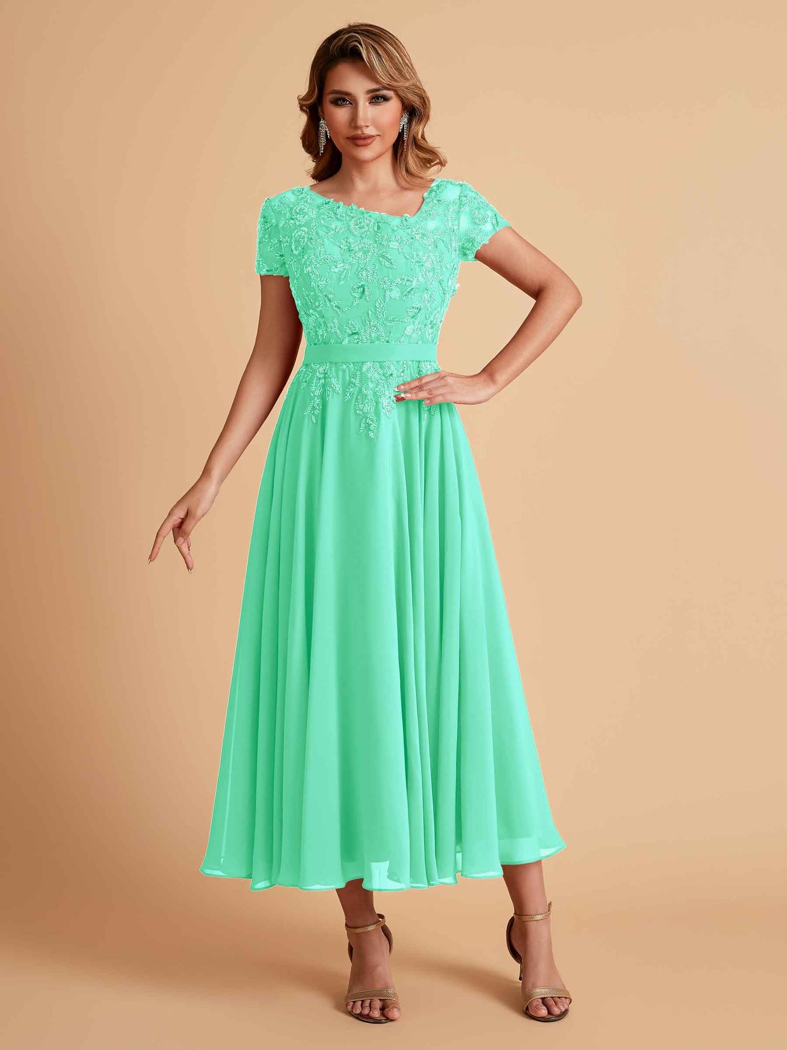 Elegant Chiffon Short Sleeves Short Midi Mother of the Brides Dresses UK Online