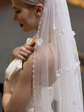 Elegant Simple Sweet Floral Pearls Long Bridal Veil, V193