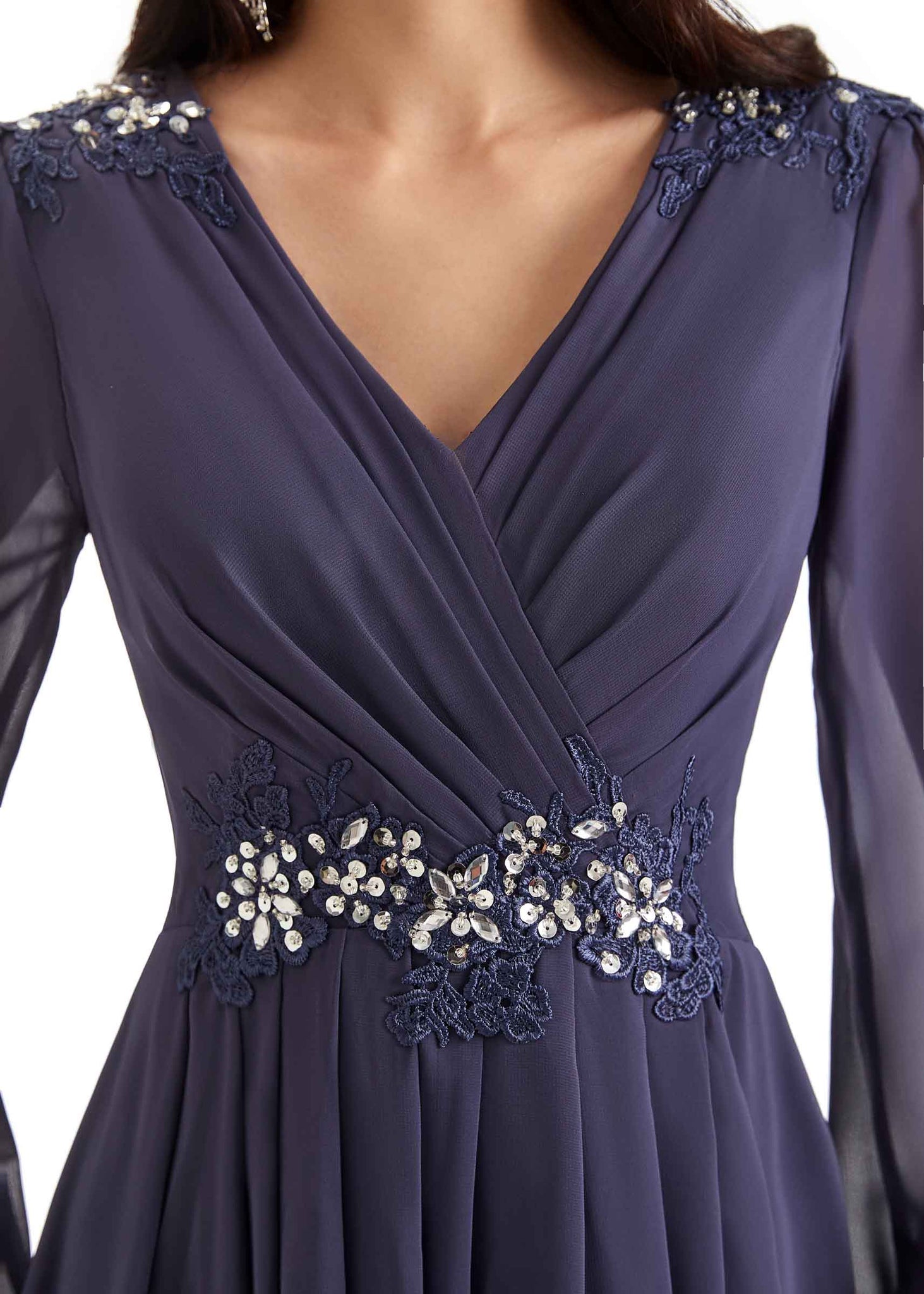 Modern Chiffon Long Sleeves Beaded V-neck Long Bridal Mother of The Bride Dresses UK