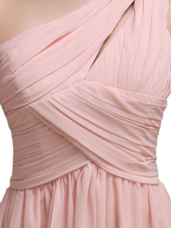 Pretty One-shoulder A-line Knee-Length Bridesmaid Dresses