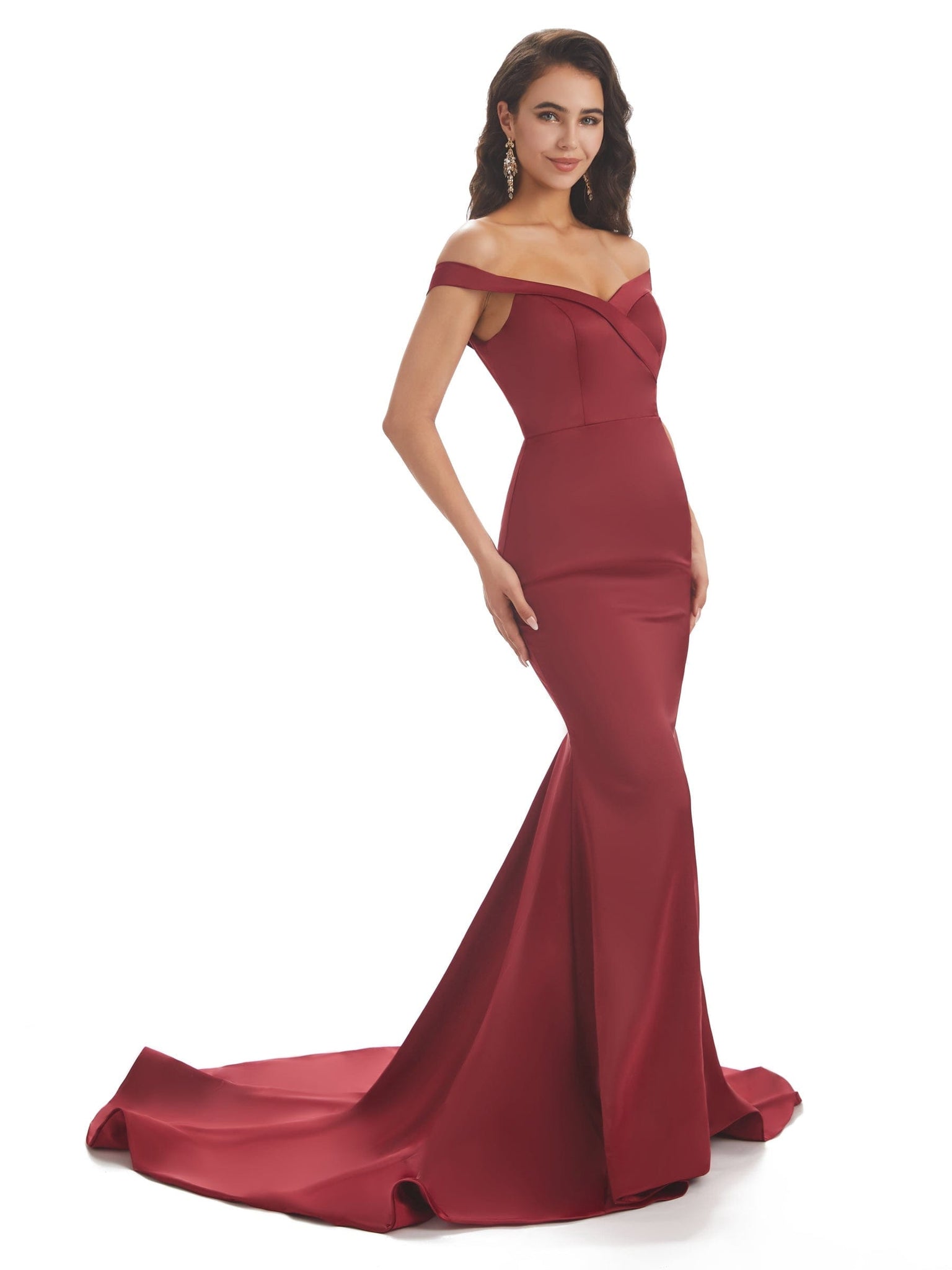 Elegant Off The Shoulder Satin Mermaid Long Bridesmaid Dresses UK Online